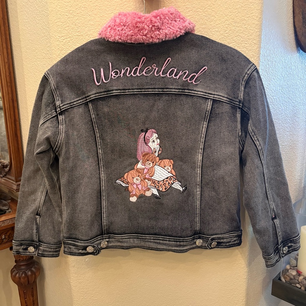 NWT~MONNALISA Kids 'Wonderland' Grey Denim Jacket Pink Sherpa Collar Size 12